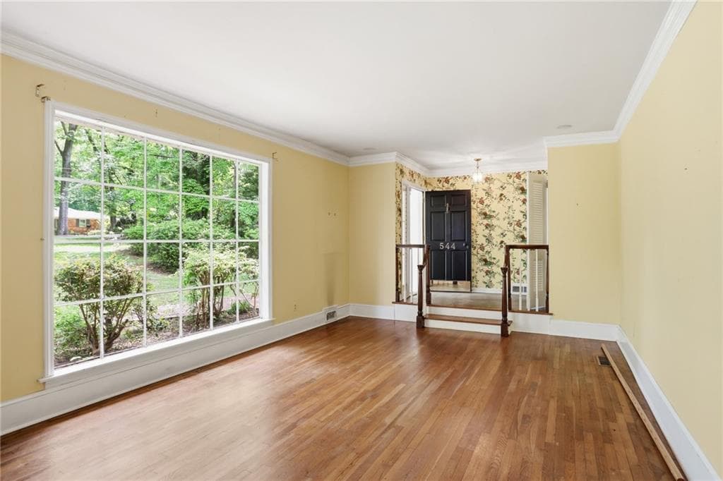 4 bedroom, 3 bathroom, 2,674 sq ft single family residence for sale at 544 Bouldercrest Drive, Marietta, GA 30064 — photo 5