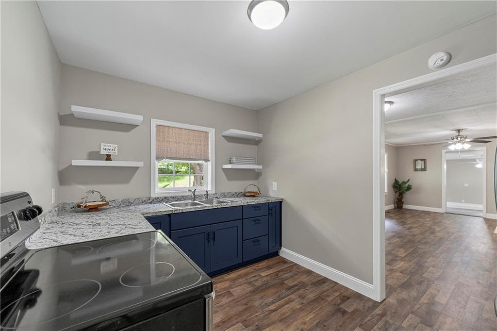 3 bedroom, 1 bathroom, 1,280 sq ft single family residence under contract at 167 South Street, Cornelia, GA 30531 — photo 9