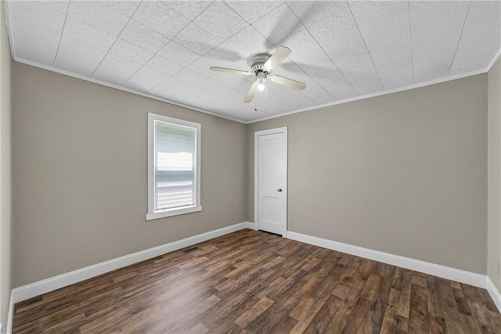 3 bedroom, 1 bathroom, 1,280 sq ft single family residence under contract at 167 South Street, Cornelia, GA 30531 — photo 10
