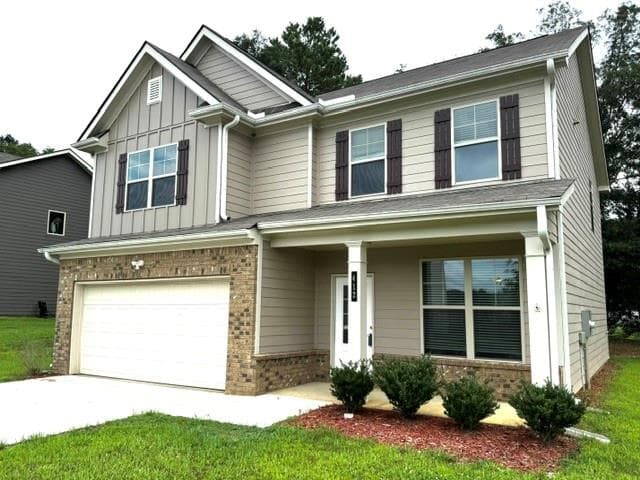 4 bedroom, 3 bathroom, 2,236 sq ft single family residence for sale at 412 Mcginnis Circle, Calhoun, GA 30701 — photo 2