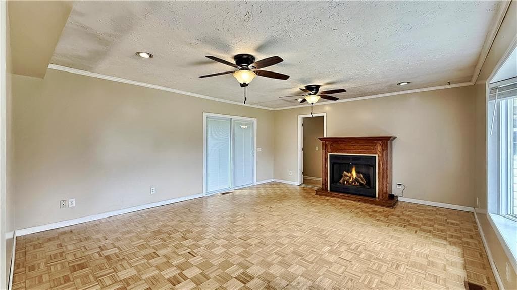 4 bedroom, 2 bathroom, 1,917 sq ft single family residence for sale at 77 York Drive, Plainville, GA 30733 — photo 7