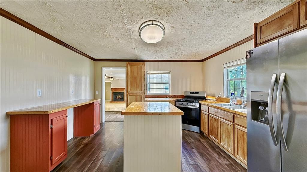 4 bedroom, 2 bathroom, 1,917 sq ft single family residence for sale at 77 York Drive, Plainville, GA 30733 — photo 10