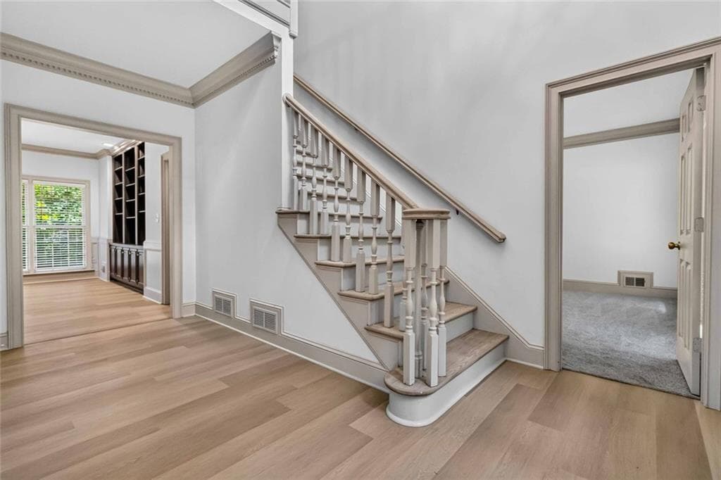 7 bedroom, 6 bathroom, 5,621 sq ft single family residence under contract at 3710 Crossvale Road, Lithonia, GA 30038 — photo 10