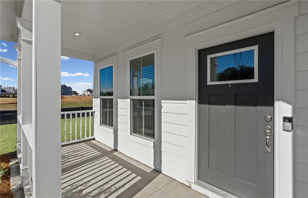 5 bedroom, 5 bathroom, 3,135 sq ft single family residence for sale at 363 Aidens Bluff, Hoschton, GA 30548 — photo 4