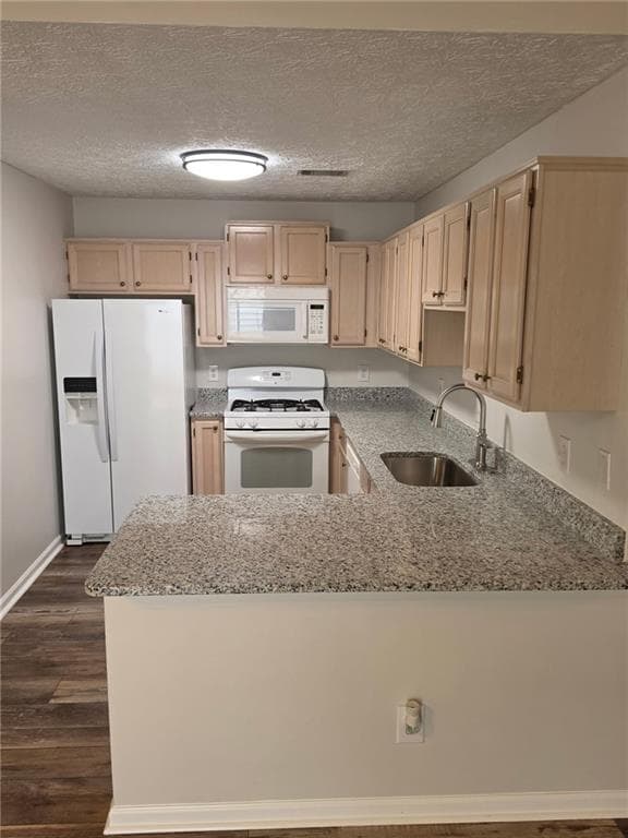 3 bedroom, 2 bathroom single family residence for rent at 2736 Highland Ridge, Kennesaw, GA 30152 for $1,950 a month — photo 4