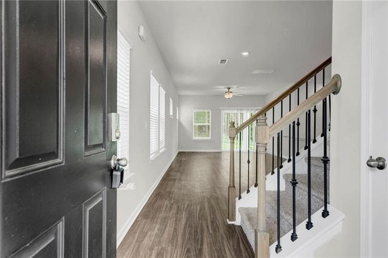 4 bedroom, 3 bathroom, 2,139 sq ft single family residence for rent at 334 Wells Circle, Canton, GA 30114 for $2,400 a month — photo 4