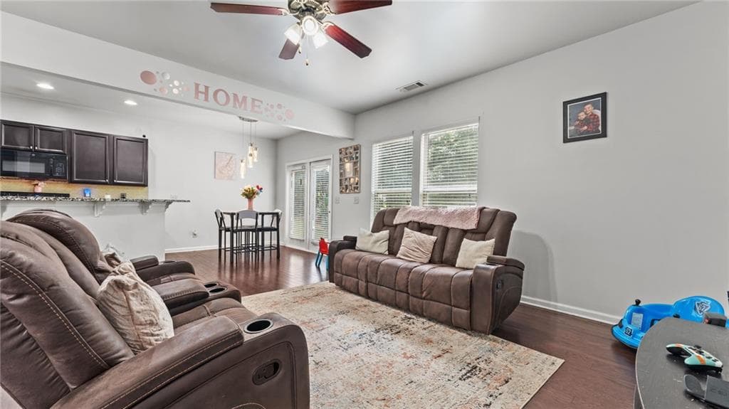 3 bedroom, 3 bathroom, 1,848 sq ft single family residence for sale at 523 Hardy Ives Lane, Lawrenceville, GA 30045 — photo 4