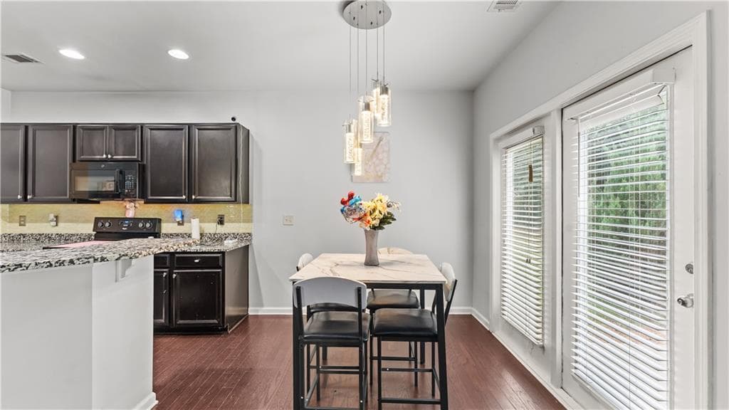 3 bedroom, 3 bathroom, 1,848 sq ft single family residence for sale at 523 Hardy Ives Lane, Lawrenceville, GA 30045 — photo 8