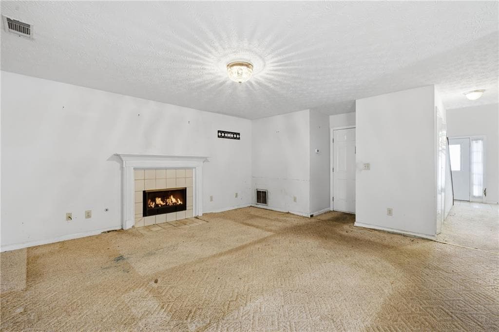 3 bedroom, 3 bathroom, 2,016 sq ft single family residence for sale at 1787 Wedgewood Drive, Stone Mountain, GA 30088 — photo 4