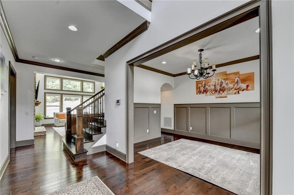 5 bedroom, 4 bathroom, 4,174 sq ft single family residence under contract at 2205 Autumn Ridge Lane, Cumming, GA 30041 — photo 5