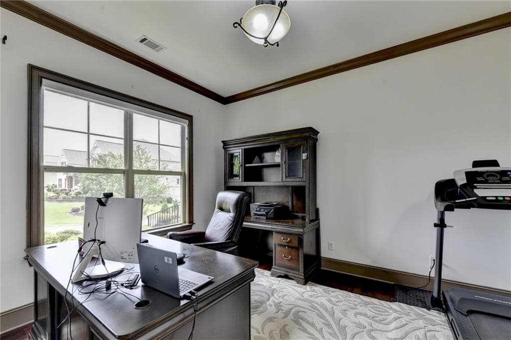 5 bedroom, 4 bathroom, 4,174 sq ft single family residence under contract at 2205 Autumn Ridge Lane, Cumming, GA 30041 — photo 6