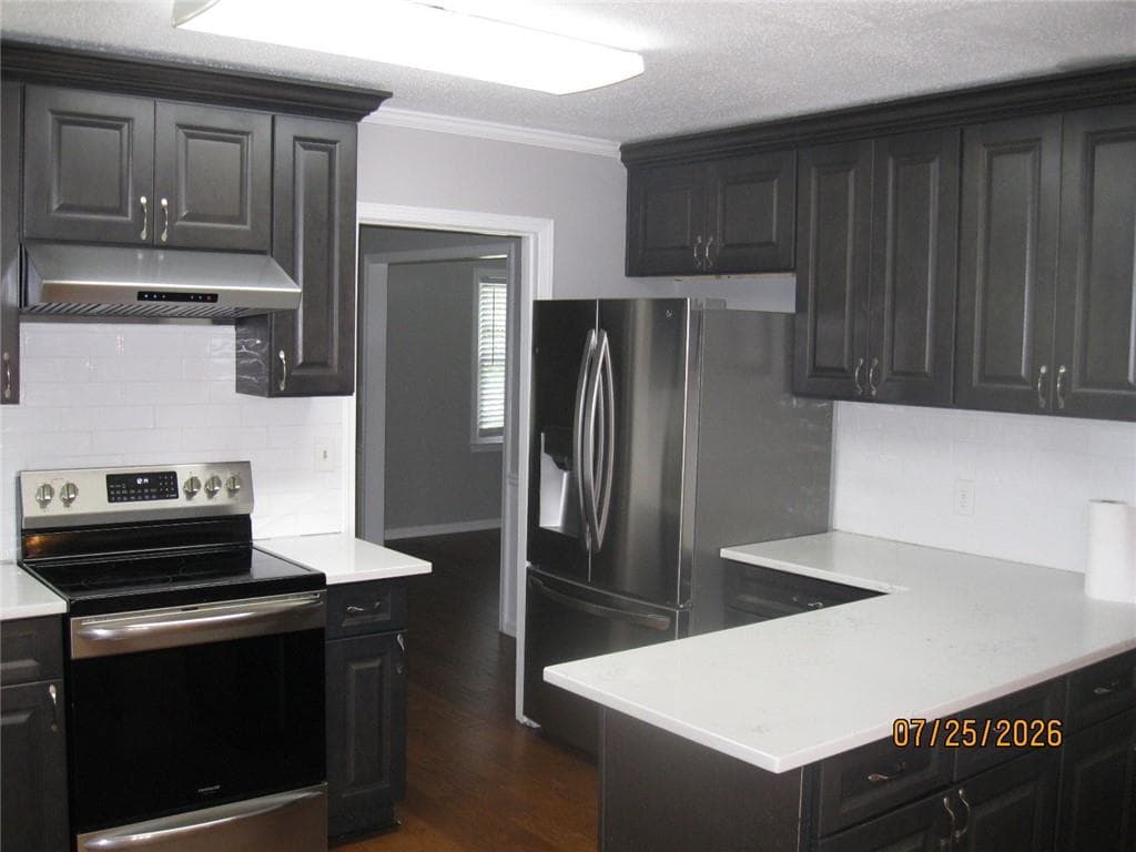 4 bedroom, 3 bathroom, 2,503 sq ft single family residence for rent at 5159 Stratham Drive, Dunwoody, GA 30338 for $3,400 a month — photo 8