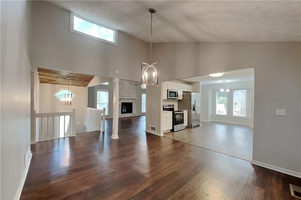 4 bedroom, 3 bathroom, 2,640 sq ft single family residence for rent at 2242 Josephine Court, Marietta, GA 30062 for $2,825 a month — photo 4