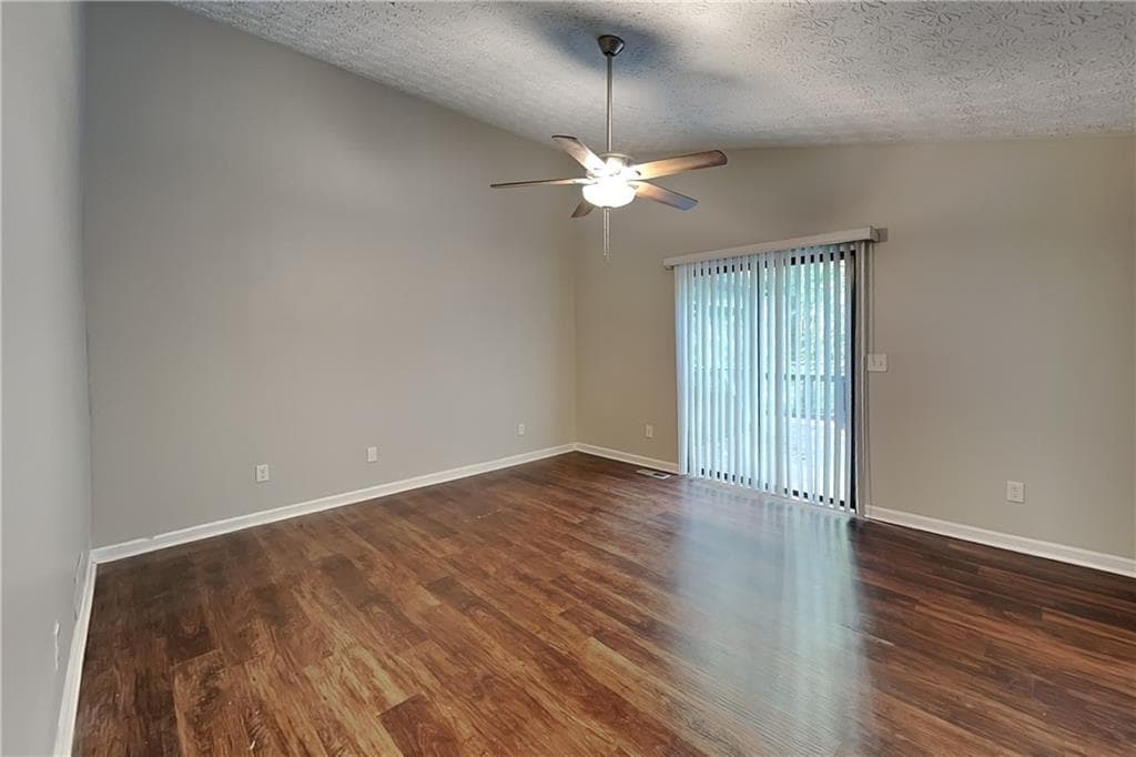 4 bedroom, 3 bathroom, 2,640 sq ft single family residence for rent at 2242 Josephine Court, Marietta, GA 30062 for $2,825 a month — photo 6