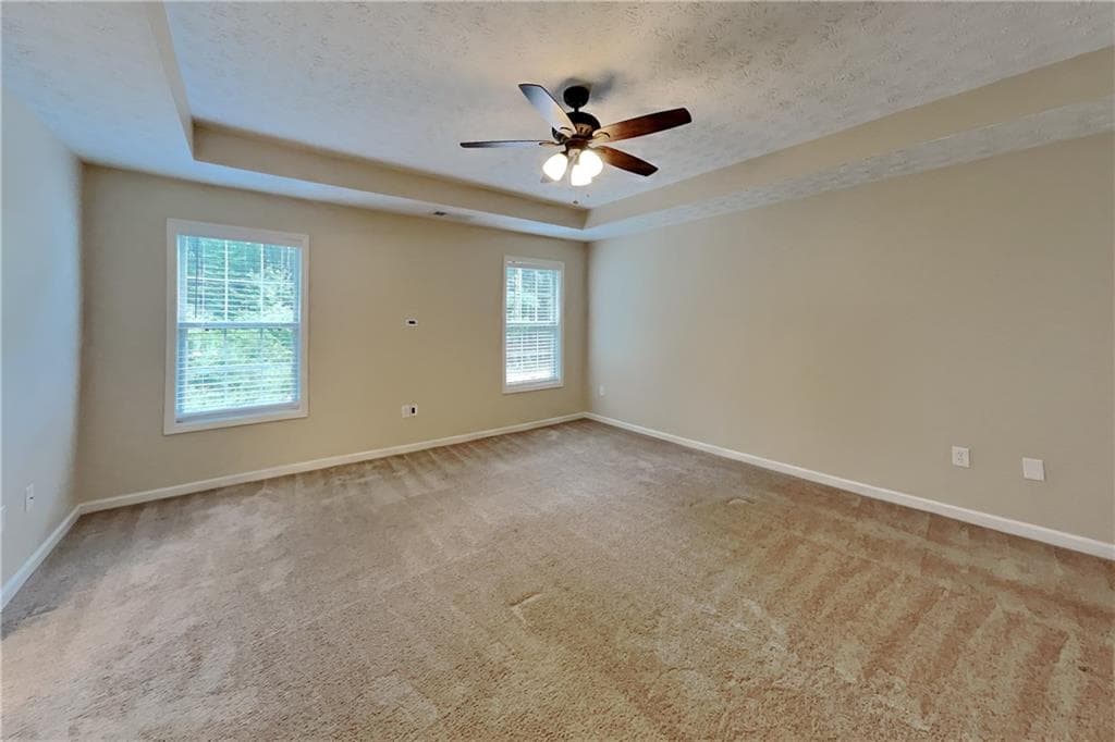 4 bedroom, 3 bathroom, 2,482 sq ft single family residence for rent at 7435 Calm Springs Drive, Flowery Branch, GA 30542 for $2,400 a month — photo 7