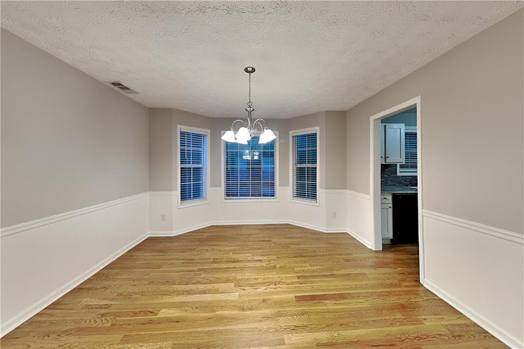 4 bedroom, 3 bathroom, 2,030 sq ft single family residence for rent at 5027 Wesleyan Drive, Woodstock, GA 30189 for $2,275 a month — photo 8