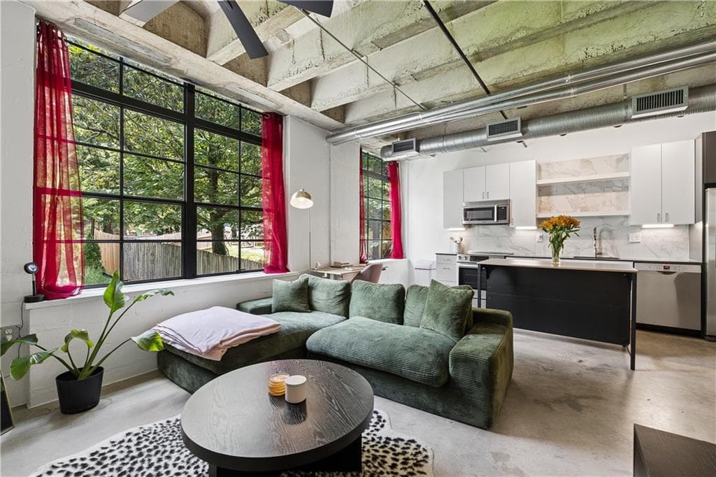 1 bedroom, 1 bathroom, 705 sq ft condominium for sale at 1065 United Avenue 204, Atlanta, GA 30316 — photo 8