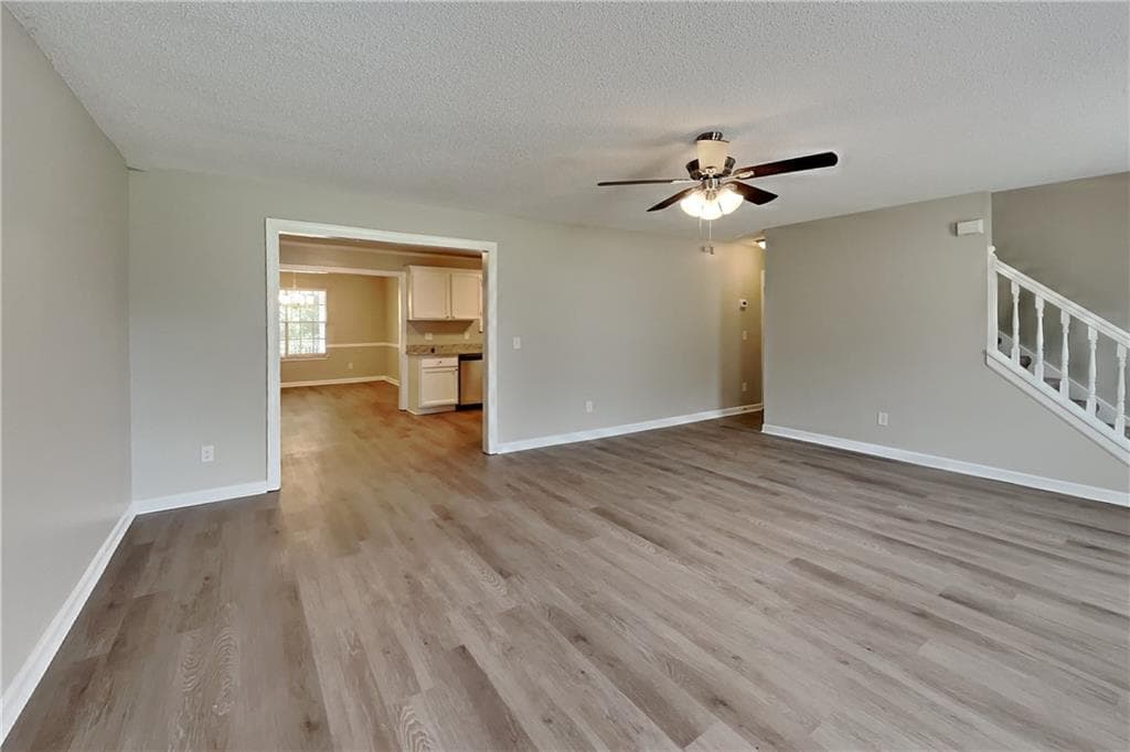 4 bedroom, 3 bathroom, 2,496 sq ft single family residence for rent at 1870 Rocksram Drive, Buford, GA 30519 for $2,400 a month — photo 4