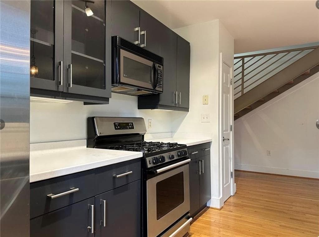 2 bedroom, 2 bathroom, 1,432 sq ft condominium for rent at 790 North Avenue 108, Atlanta, GA 30306 for $2,750 a month — photo 6