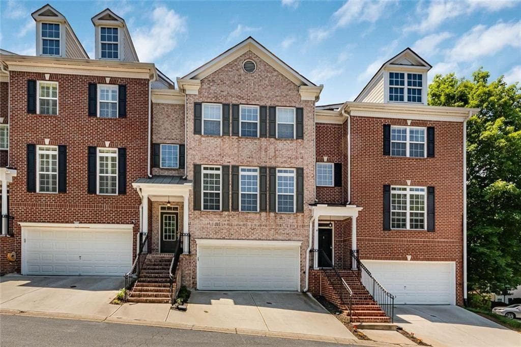 3 bedroom, 4 bathroom, 2,664 sq ft townhouse for rent at 132 Wetherbrooke Lane 3, Smyrna, GA 30082 for $2,950 a month — photo 2