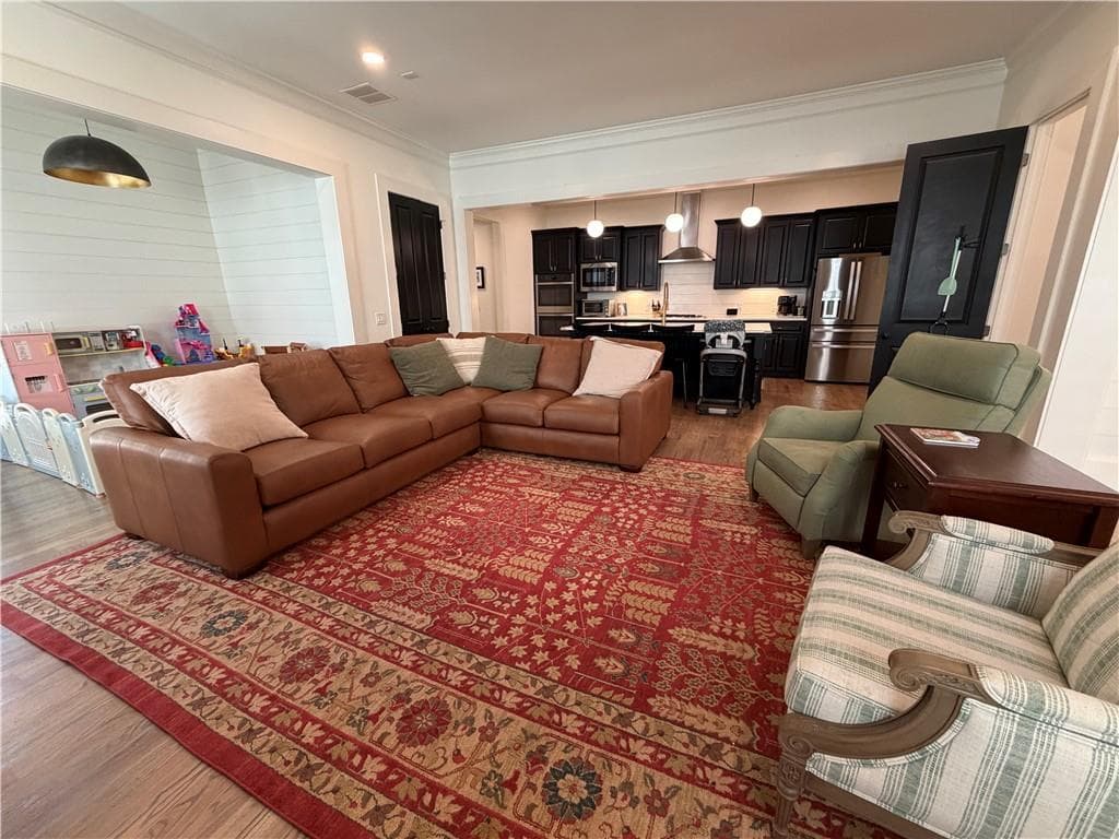 5 bedroom, 4 bathroom, 4,735 sq ft single family residence for sale at 6530 Center Grove St, Cumming, GA 30040 — photo 8