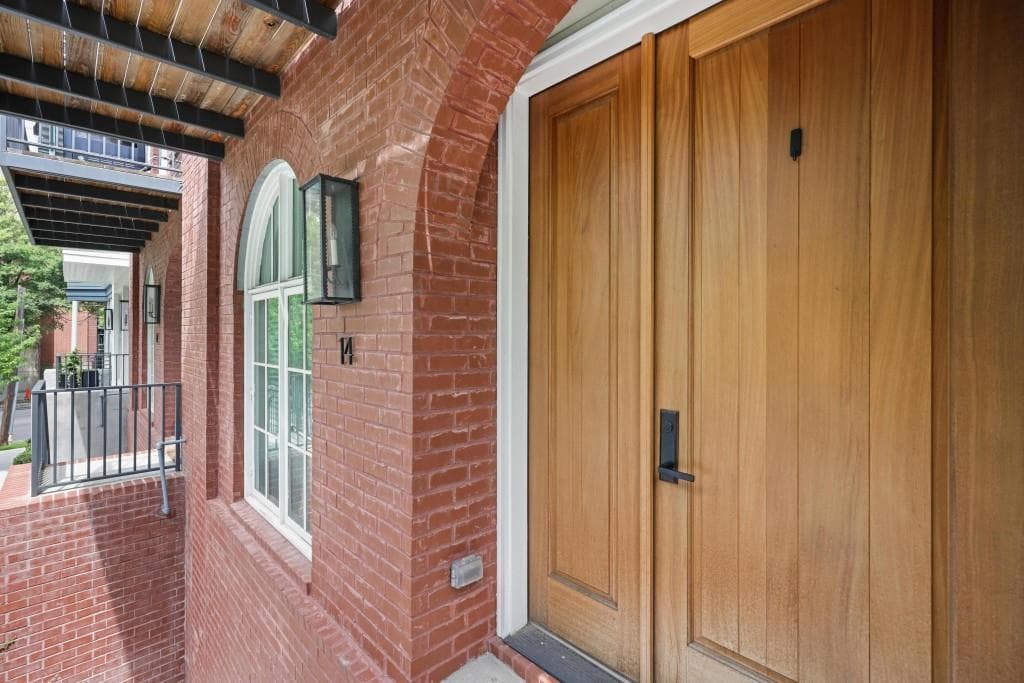 3 bedroom, 4 bathroom, 2,000 sq ft townhouse for sale at 14 Bass Street, Atlanta, GA 30315 — photo 3