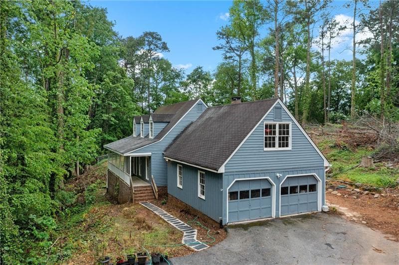 4 bedroom, 3 bathroom single family residence for sale at 61 Sherwood Lane, Marietta, GA 30067 — photo 5