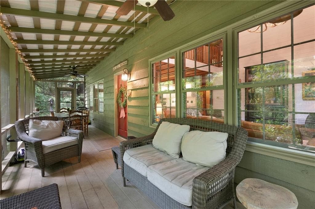 4 bedroom, 3 bathroom, 1,890 sq ft single family residence for sale at 270 Buckskull Hollow Drive, Big Canoe, GA 30143 — photo 2