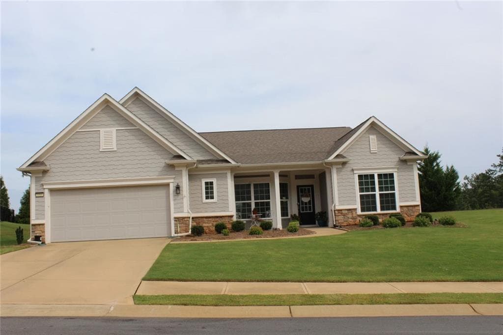 2 bedroom, 3 bathroom, 2,744 sq ft single family residence for sale at 1060 Pebble Creek Road, Greensboro, GA 30642