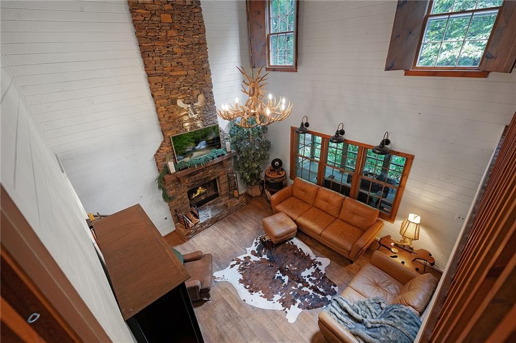 4 bedroom, 3 bathroom, 1,890 sq ft single family residence for sale at 270 Buckskull Hollow Drive, Big Canoe, GA 30143 — photo 8