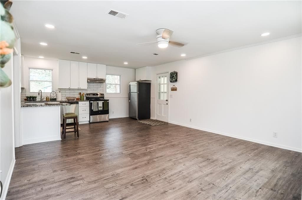 3 bedroom, 2 bathroom, 1,056 sq ft single family residence for rent at 2945 Rio Montana Drive, Marietta, GA 30066 for $2,200 a month — photo 4