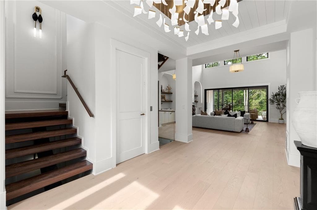 6 bedroom, 6 bathroom, 10,411 sq ft single family residence under contract at 215 Traditions Drive, Alpharetta, GA 30004 — photo 10