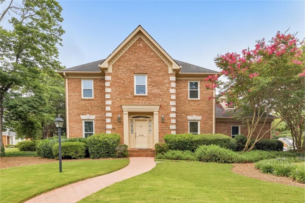 4 bedroom, 3 bathroom, 2,952 sq ft single family residence for sale at 573 N Palisades Circle, Marietta, GA 30067 — photo 8