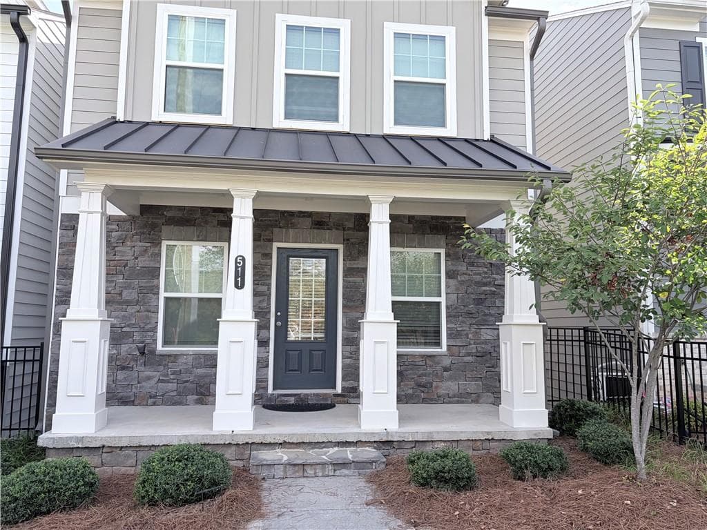 3 bedroom, 3 bathroom, 1,954 sq ft single family residence for rent at 511 Ruths Drive, Woodstock, GA 30188 for $2,300 a month — photo 3
