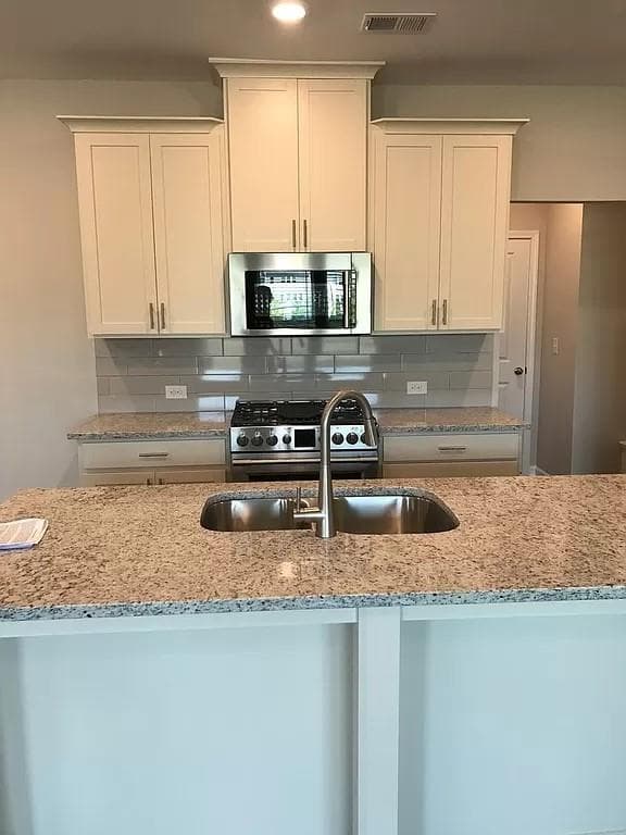 6 bedroom, 7 bathroom, 1,895 sq ft single family residence for rent at 1302 Endicott Court, Cumming, GA 30041 for $2,500 a month — photo 9