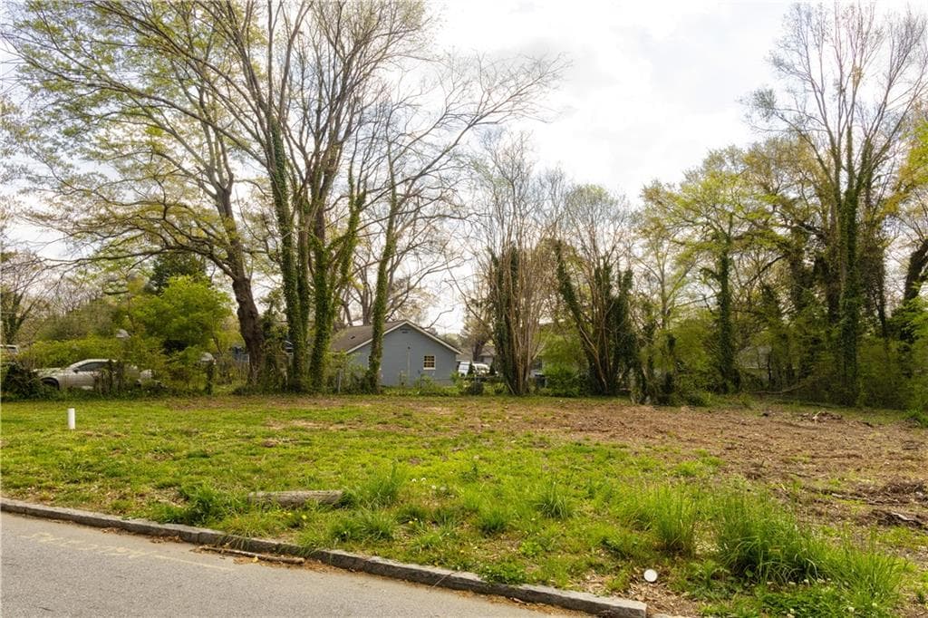 other for sale at 2132 Larchwood Road, Atlanta, GA 30310 — photo 1 of 8