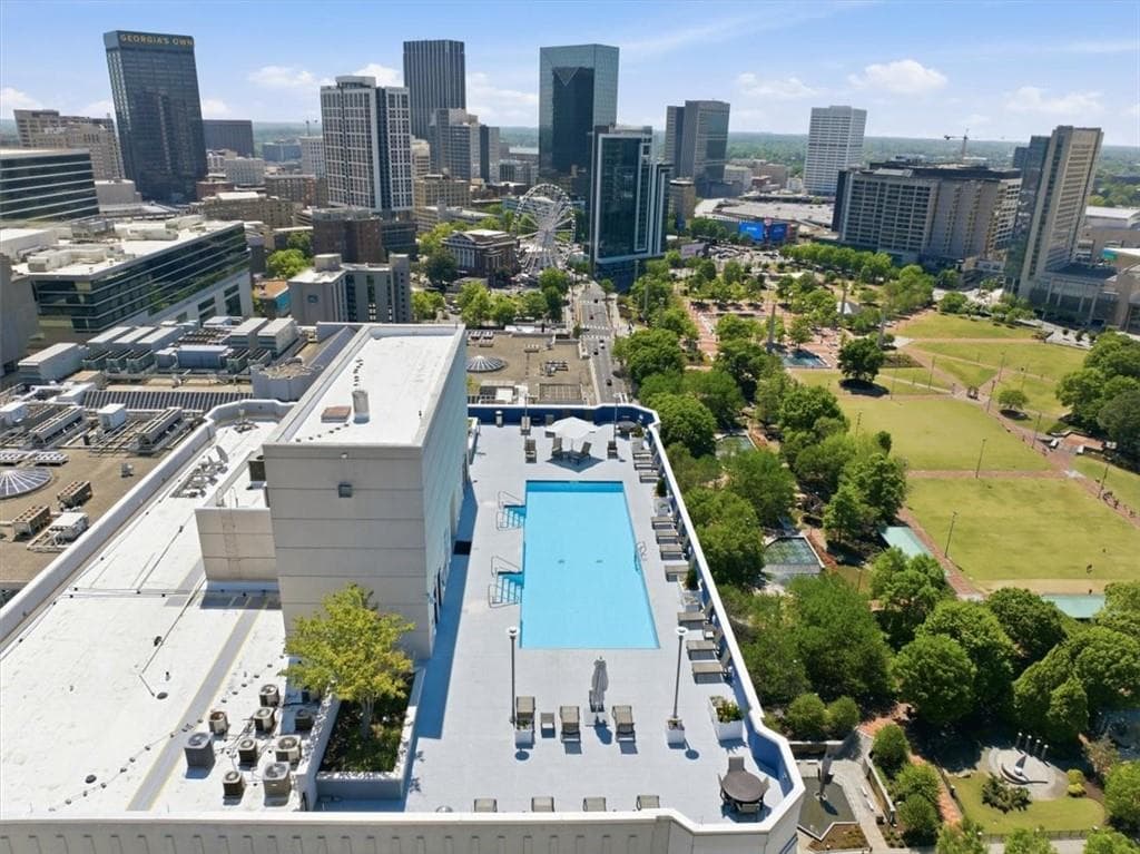 2 bedroom, 2 bathroom, 1,359 sq ft condominium for sale at 285 Centennial Olympic Park Drive 1104, Atlanta, GA 30313 — photo 6
