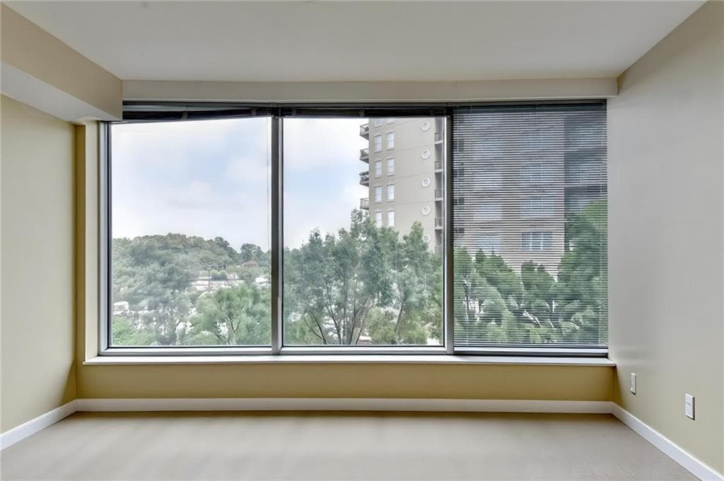1 bedroom, 1 bathroom, 781 sq ft condominium for sale at 3338 Peachtree Road 504, Atlanta, GA 30326 — photo 10