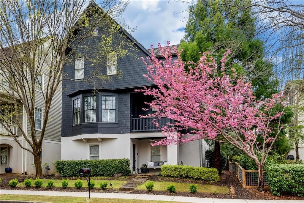 5 bedroom, 4 bathroom, 4,735 sq ft single family residence for sale at 6530 Center Grove St, Cumming, GA 30040 — photo 2