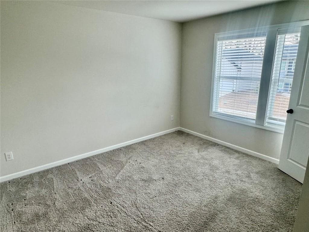 4 bedroom, 3 bathroom, 1,729 sq ft single family residence for rent at 317 Fox Creek Drive, Braselton, GA 30517 for $2,300 a month — photo 9