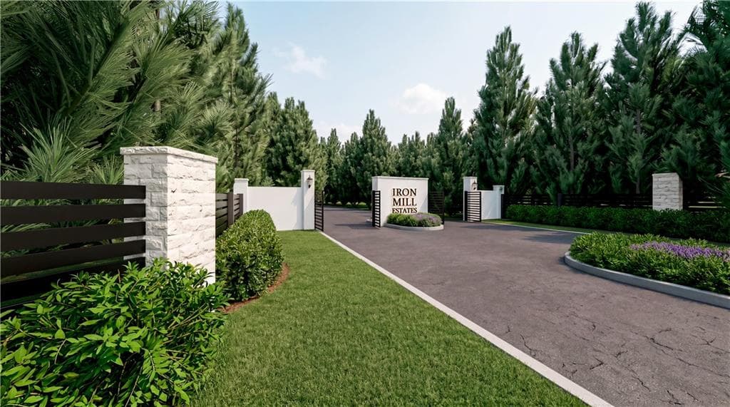 single family residence under contract at 109 Ivy Road, Canton, GA 30115 — photo 3