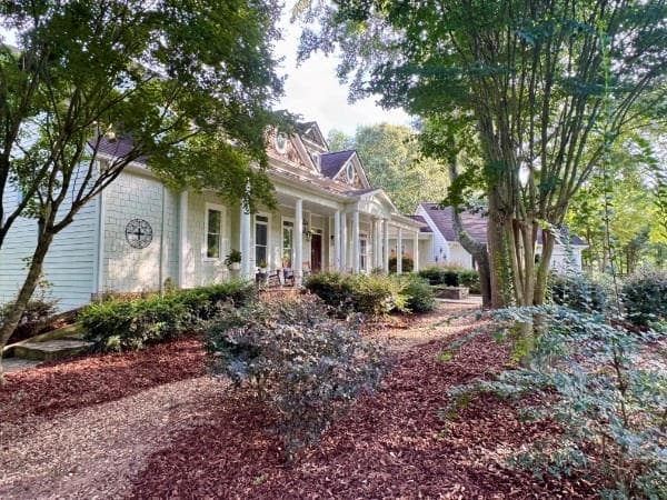 4 bedroom, 5 bathroom, 7,016 sq ft single family residence for sale at 1790 Lipscomb Lake Road, Pendergrass, GA 30567 — photo 4