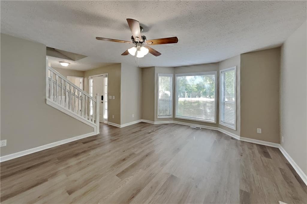 4 bedroom, 3 bathroom, 2,386 sq ft single family residence for rent at 3468 Erin Glen, Kennesaw, GA 30152 for $2,275 a month — photo 3