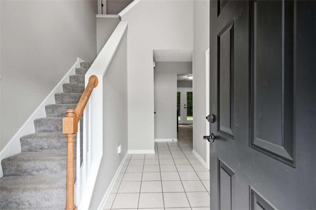 3 bedroom, 3 bathroom, 1,938 sq ft single family residence for sale at 6425 Raleigh Street, Cumming, GA 30040 — photo 10