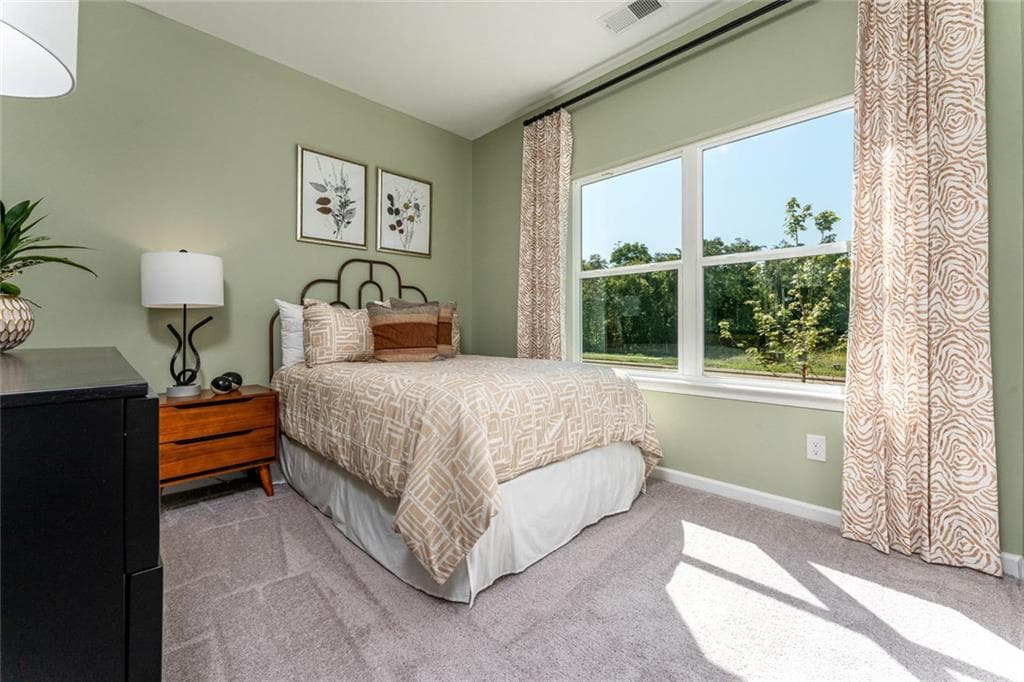 3 bedroom, 2 bathroom, 1,300 sq ft single family residence for sale at 473 Fair Oak Lane, Calhoun, GA 30701 — photo 2