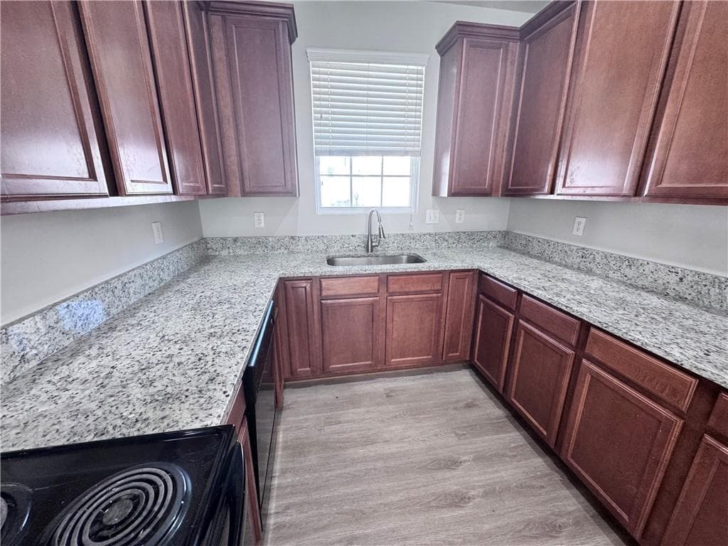 3 bedroom, 3 bathroom, 1,800 sq ft single family residence for rent at 3660 Roseman Landing, Cumming, GA 30040 for $2,050 a month — photo 6