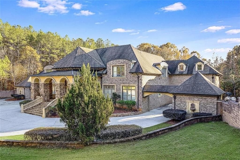 10 bedroom, 8 bathroom, 17,476 sq ft single family residence for sale at 9830 Cedar Grove Road, Chattahoochee Hills, GA 30213 — photo 1 of 44