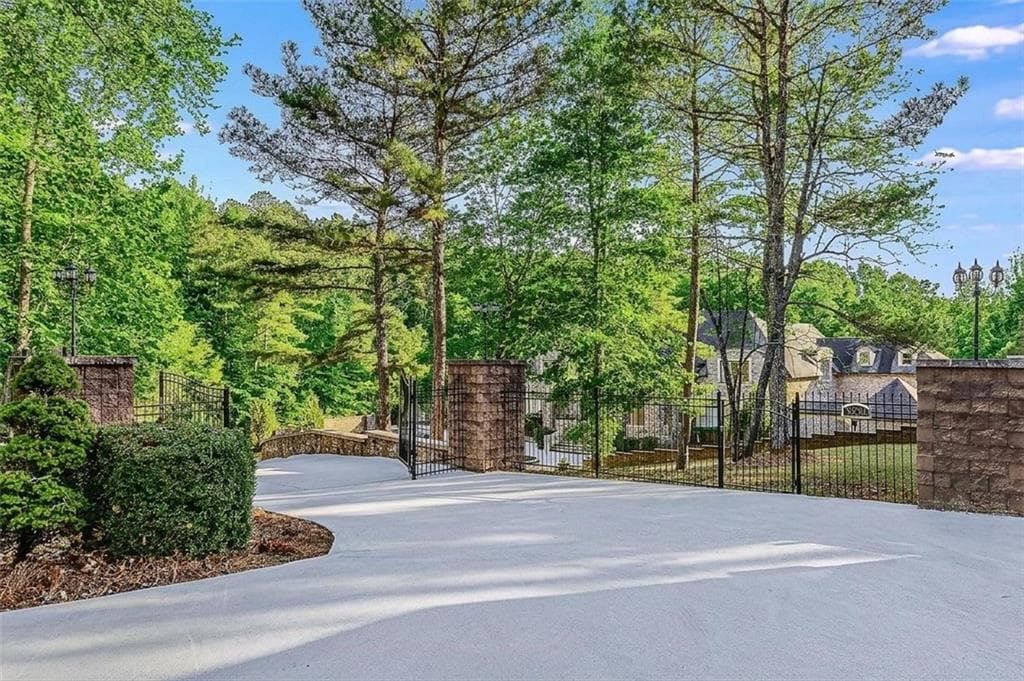 10 bedroom, 8 bathroom, 17,476 sq ft single family residence for sale at 9830 Cedar Grove Road, Chattahoochee Hills, GA 30213 — photo 7