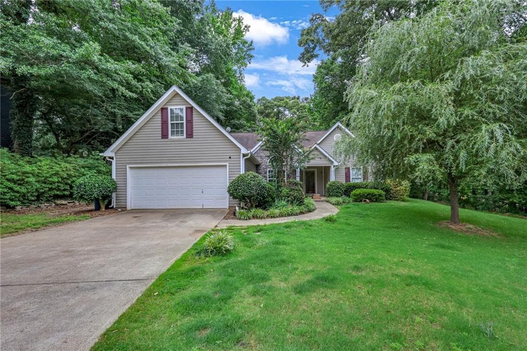 4 bedroom, 2 bathroom, 1,756 sq ft single family residence for sale at 2657 Wildwind Drive, Bethlehem, GA 30620