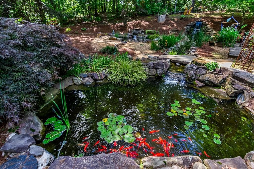 4 bedroom, 3 bathroom, 4,171 sq ft single family residence for sale at 2411 Highway 9, Dawsonville, GA 30534 — photo 5